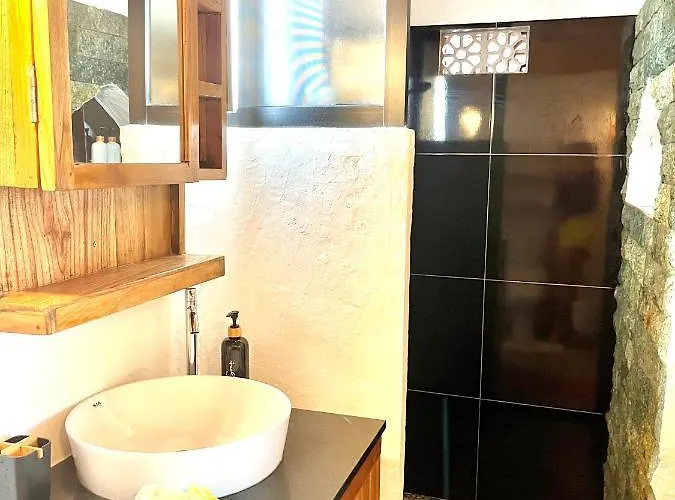 Ferienhaus Kalamanthana Bali - Nature With Modern Comfort Selat